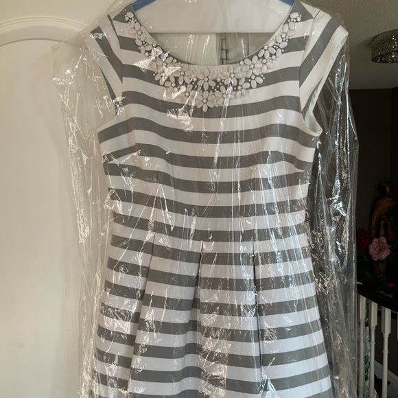 ♠️kate spade♠️ Spring/Summer dress. Size 10. EUC - Picture 1 of 6